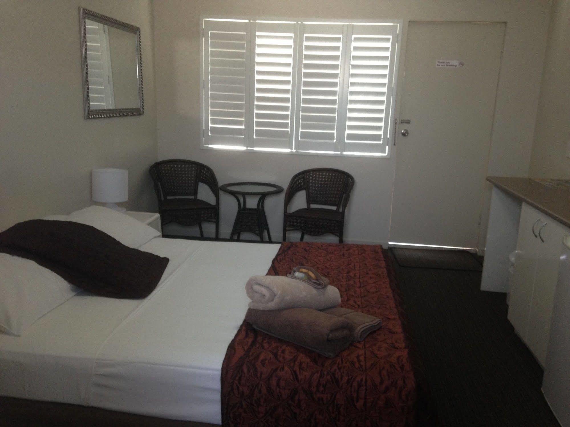 Tropicana Motel Gold Coast Ngoại thất bức ảnh